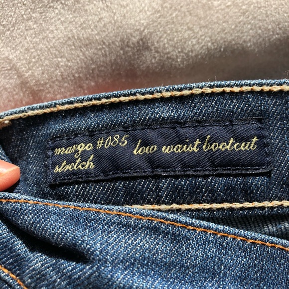 Citizens of Humanity Low Waist Bootcut Jeans - Picture 4 of 13